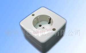 墻壁開關插座 米色系列，一開、雙開與插座的多功能組合